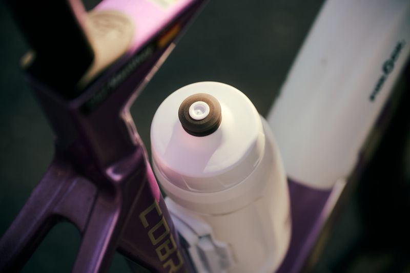 Fidlock TWIST singel drikkeflaske 590ml POLAR WHITE EDITION